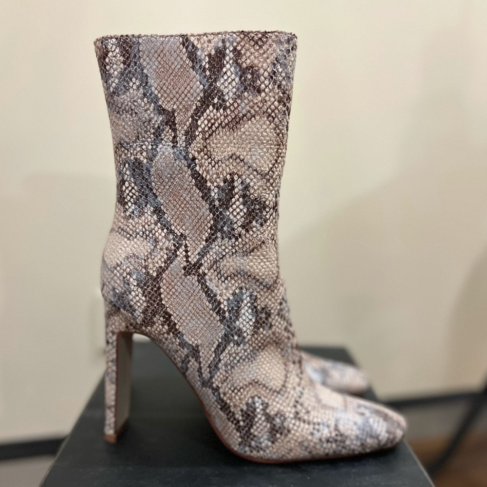 AZALEA WANG SNAKESKIN BOOTS